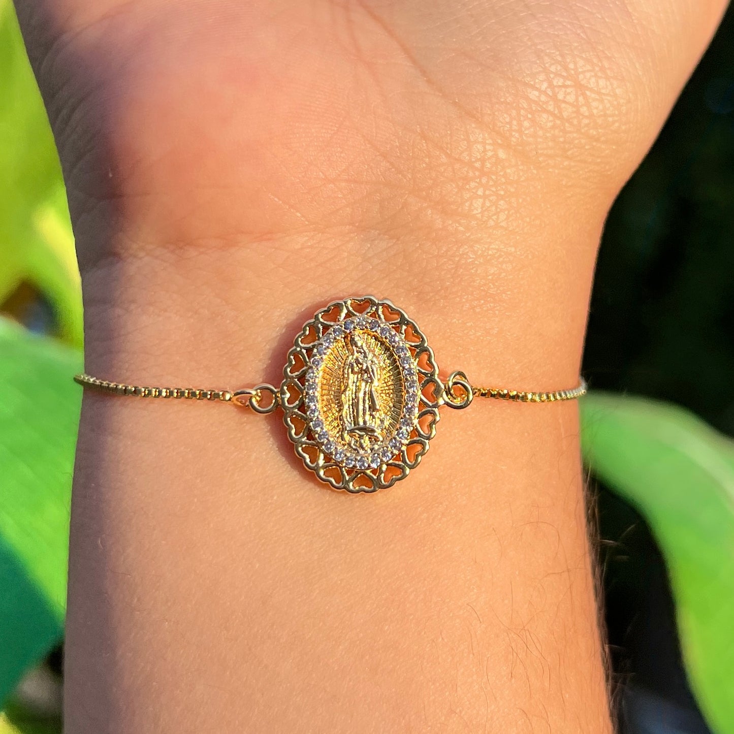 Virgen de Guadalupe Hearts Aura Slider Bracelet